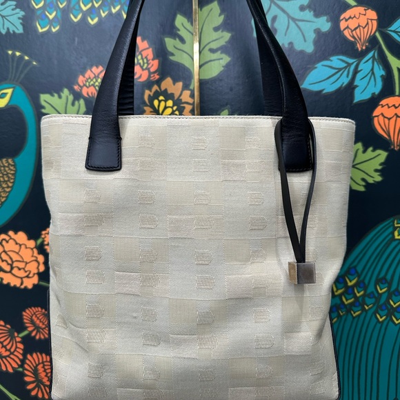 Bally Vintage Jacquard Logo Tote with Leather Trim – Made in Italy - Picture 5 of 15